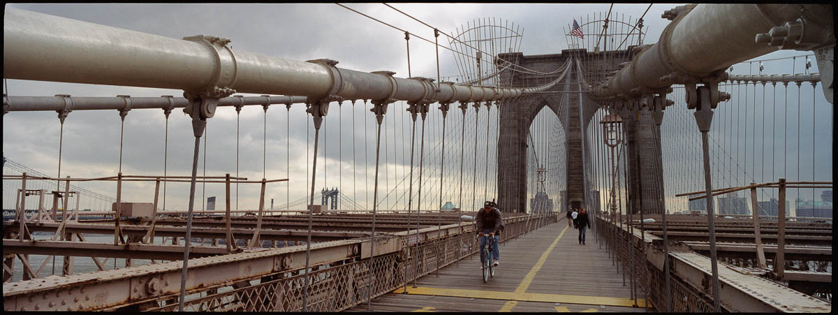 NEW YORK, BROOKLYN BRIDGE, 2004/10/26